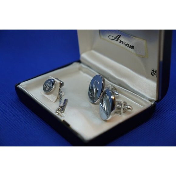 Anson Cuff Links & Tie Tac Set NEW WITH BOX - Engraved with the Letter N (1a4) - Picture 3 of 4